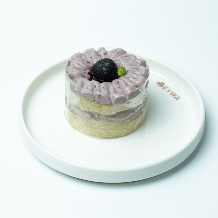 Berry Lush Cake